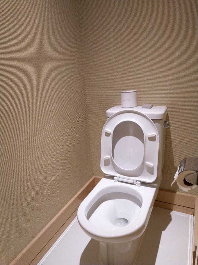 ritz carlton singapore The Throne