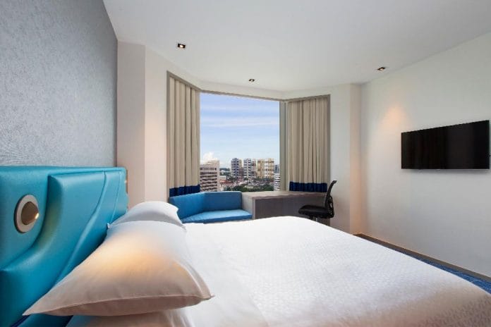 Four Points by Sheraton Riverside Deluxe Room