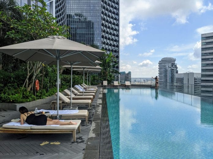 Andaz Singapore swimming pool