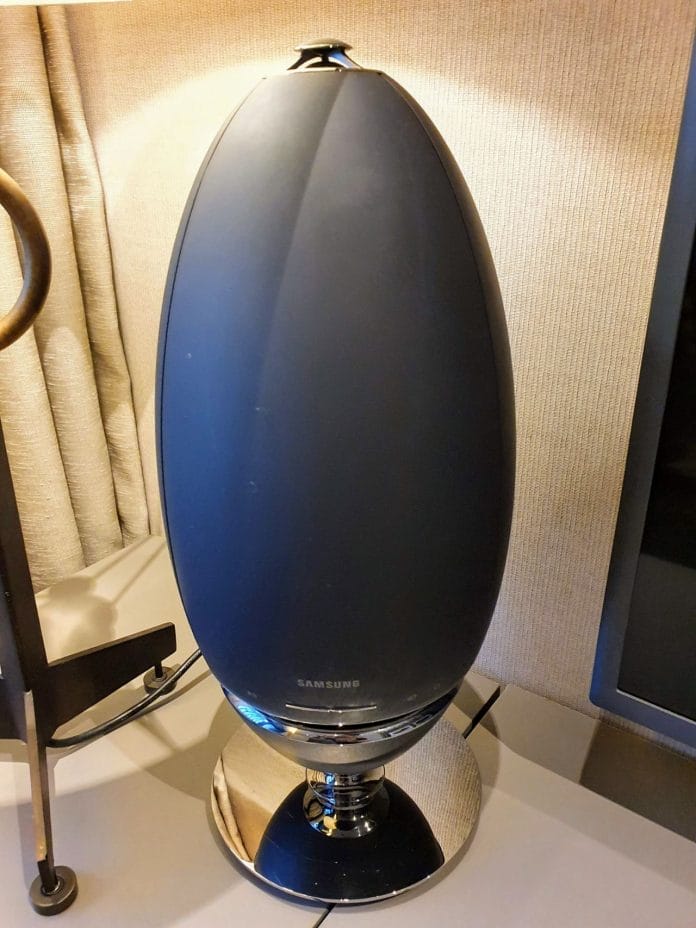 Samsung R7 speaker