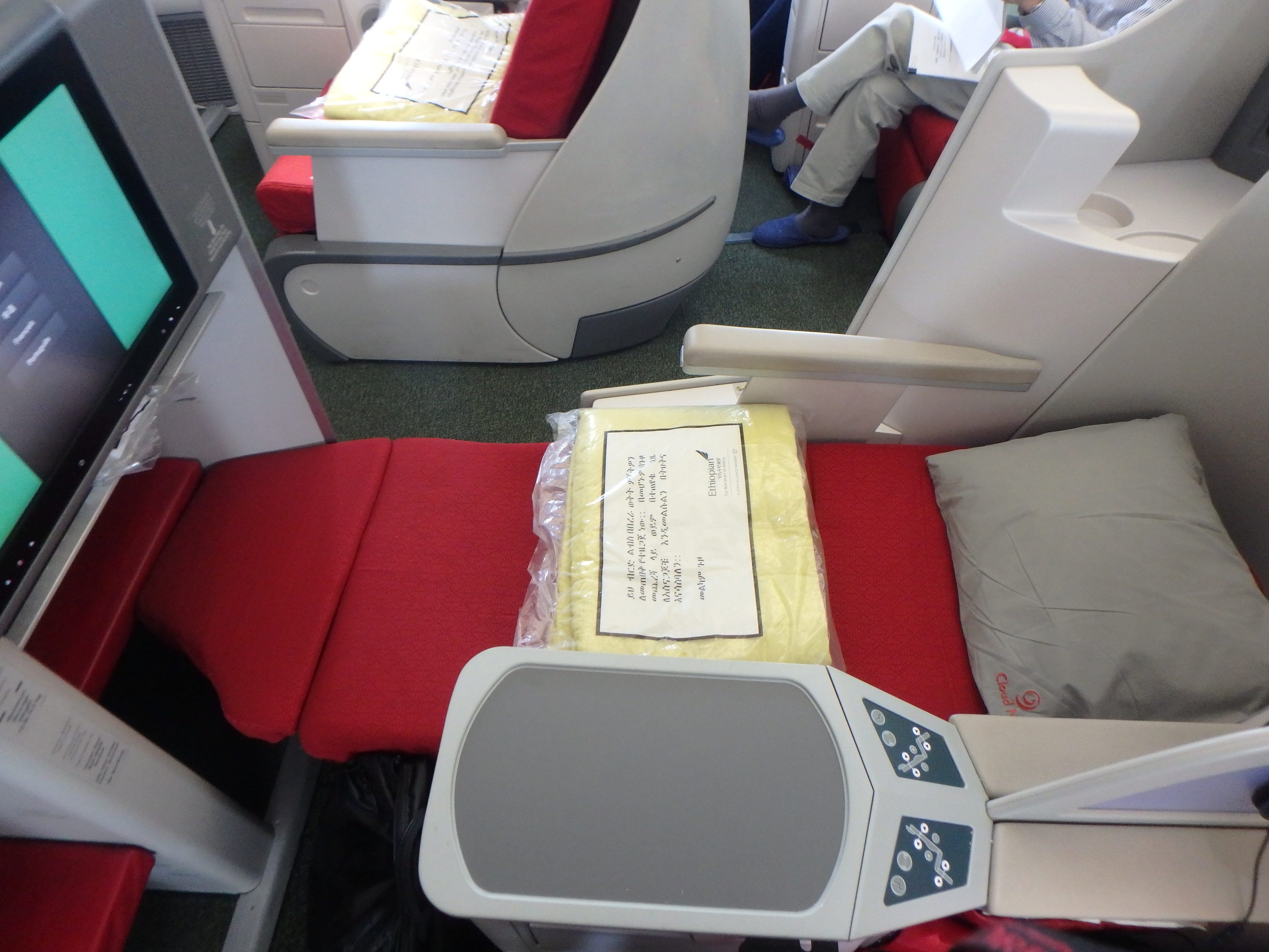 Review Ethiopian Airlines B787 Business Class Accra to Addis Ababa