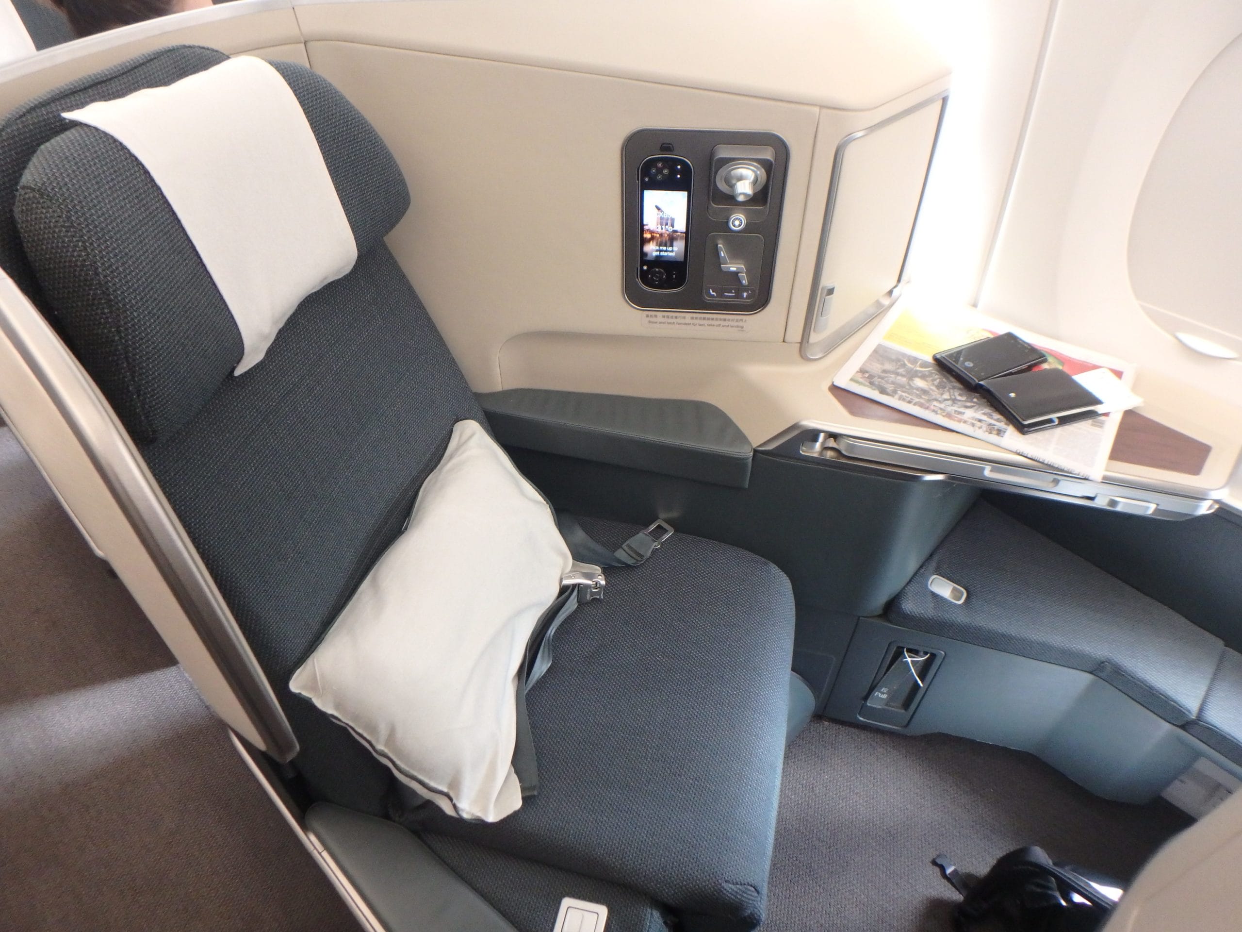 Review: Cathay Pacific A350 Business Class Hong Kong to Singapore - The ...