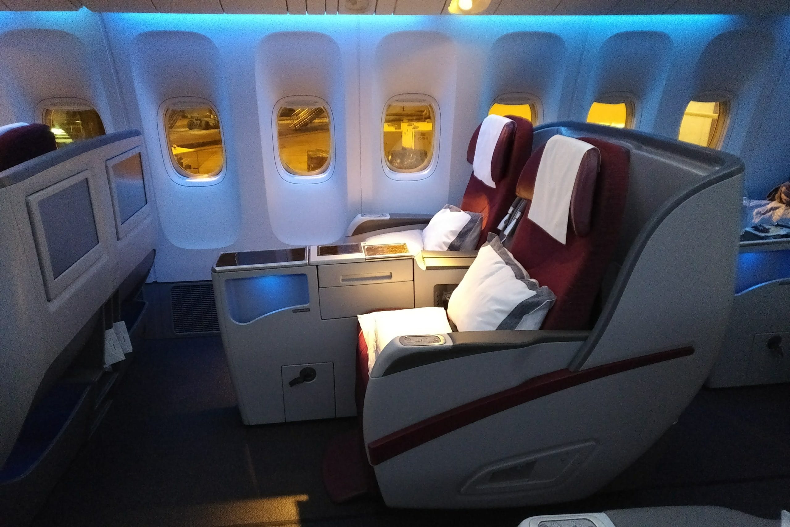 Review: Qatar Airways B77W Business Class Hanoi To Doha - The MileLion