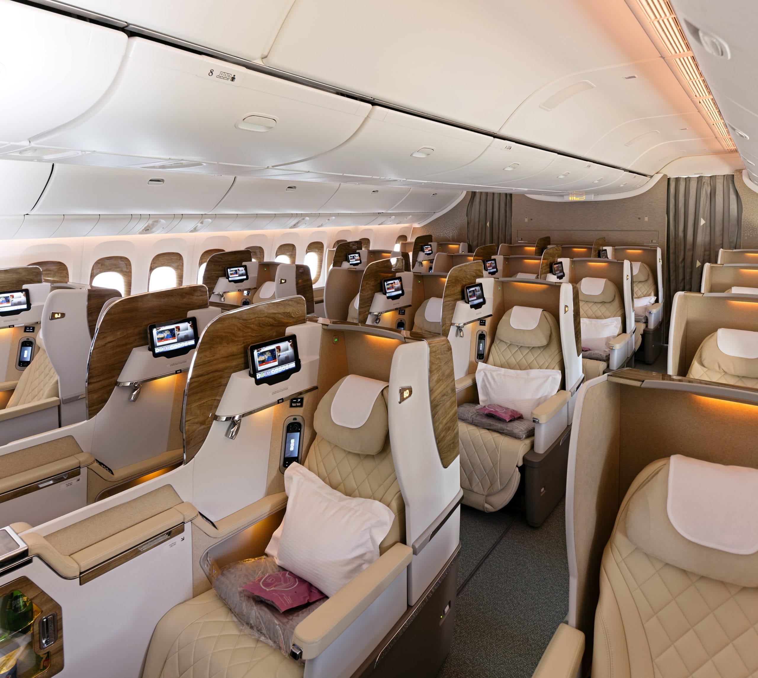 air canada boeing 777 200lr business class