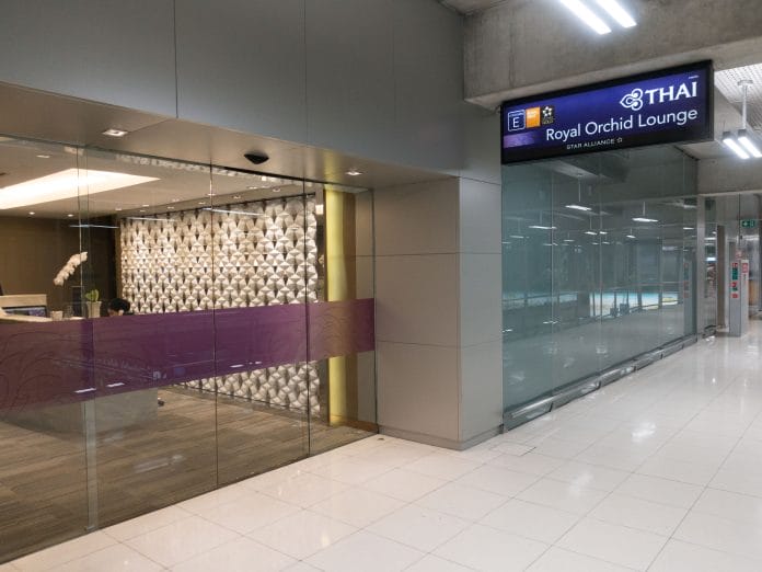 Entrance of the Thai Airways Royal Orchid Lounge