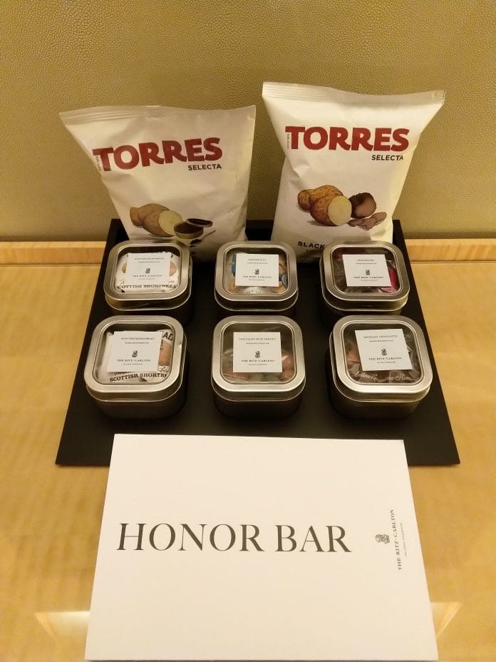 Honor Bar snacks