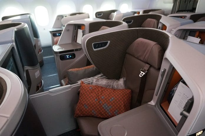 Singapore Airlines B787-10 Business Class