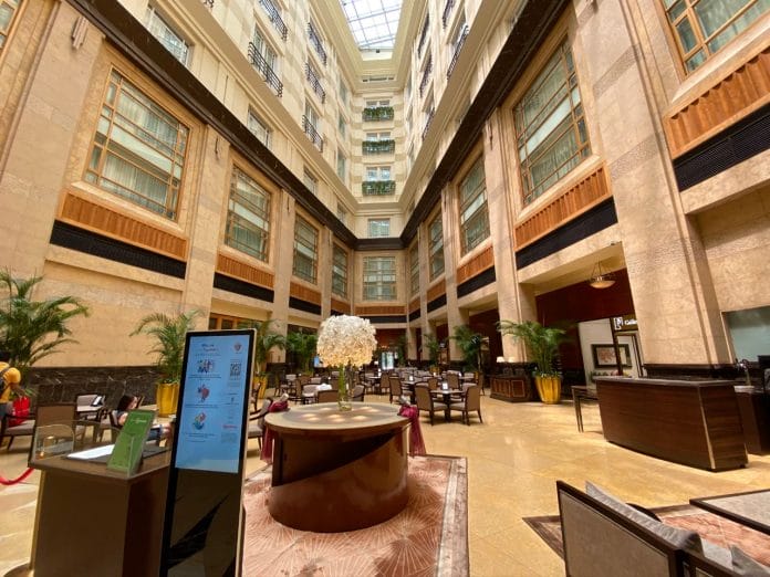 Fullerton Hotel lobby