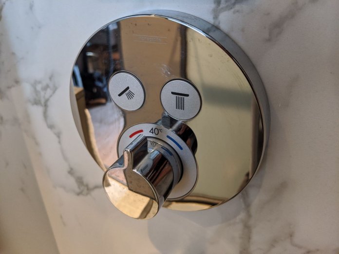 Hotel Soloha shower mixer