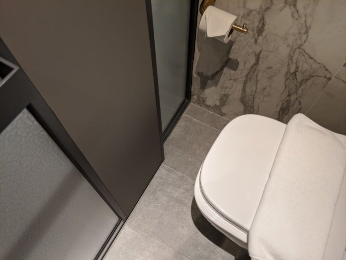 Hotel Soloha bathroom- tight fit