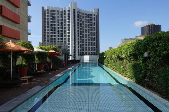 M Social Singapore Swimming Pool