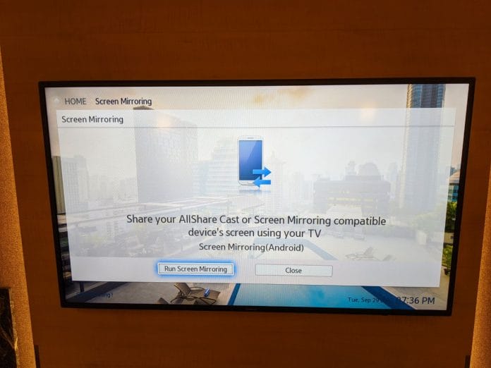 Hilton Singapore Premium Room TV