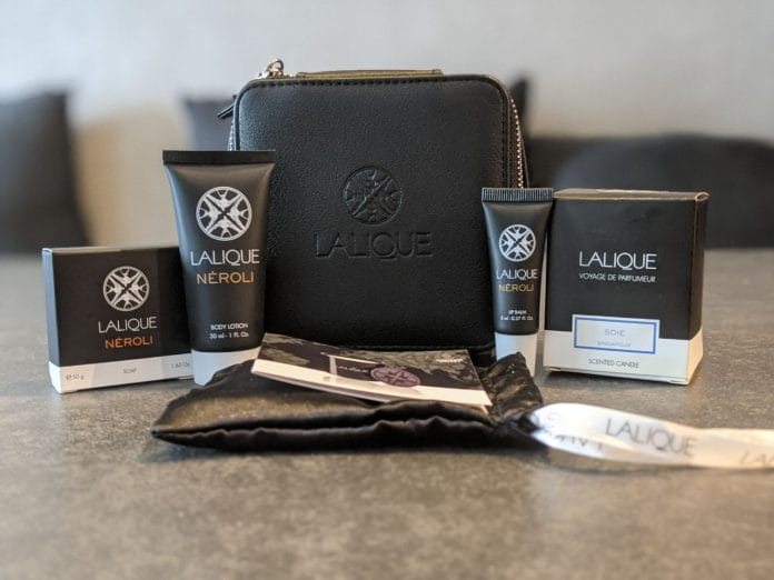 Singapore Airlines Lalique First Class amenities kit