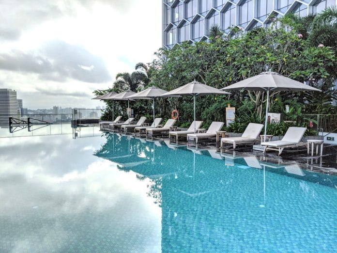 Andaz Singapore swimming pool