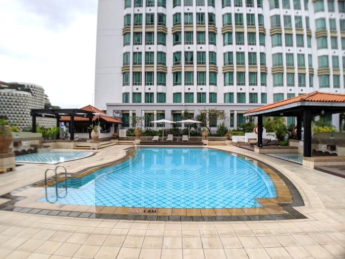 InterContinental Bugis swimming pool