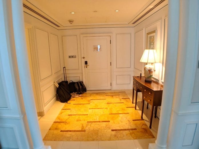 Ambassador Suite entrance foyer