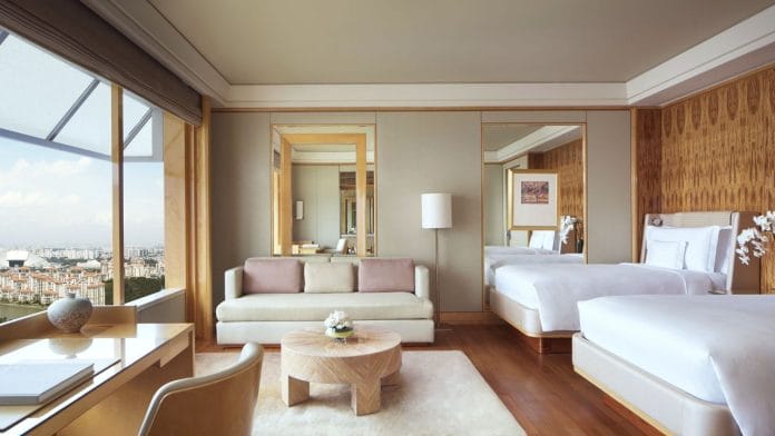 Ritz-Carlton Millennia Singapore Deluxe Kallang Room