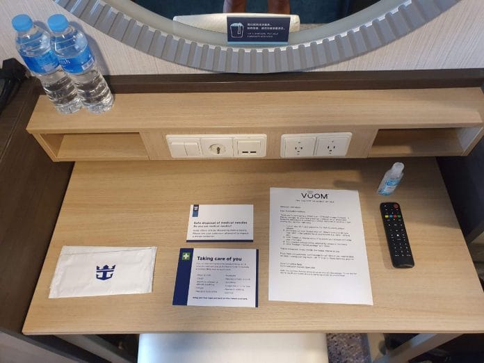 Quantum of the Seas balcony stateroom dressing table