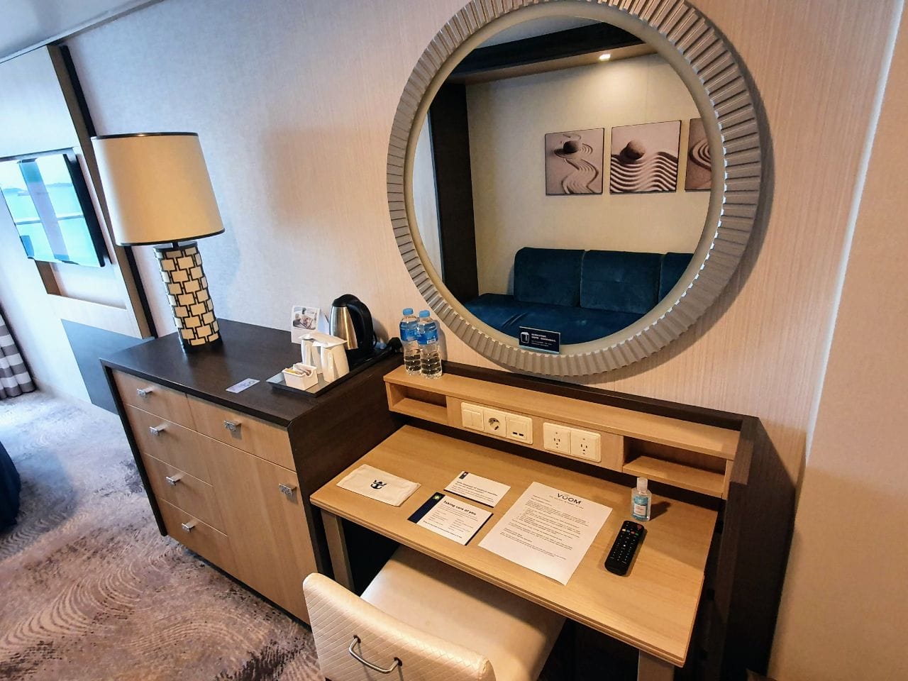 Quantum of the Seas balcony stateroom dressing table