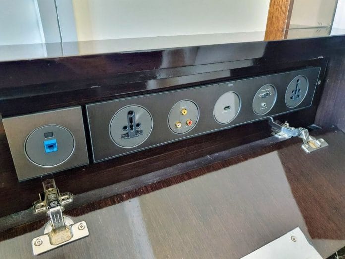 Power outlets and connectivity