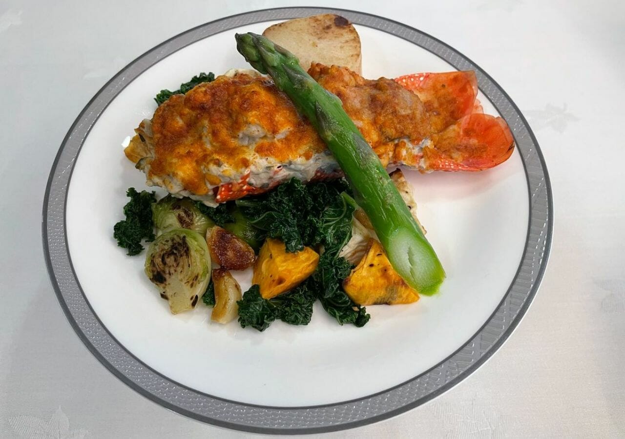 Singapore Airlines brings back Lobster Thermidor to Business Class but