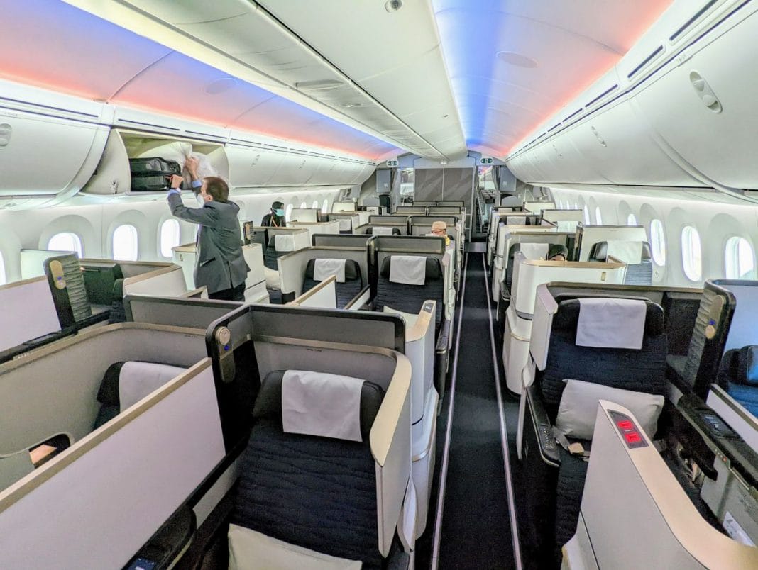 Review: Gulf Air B787-9 Business Class Bangkok to Bahrain (via ...