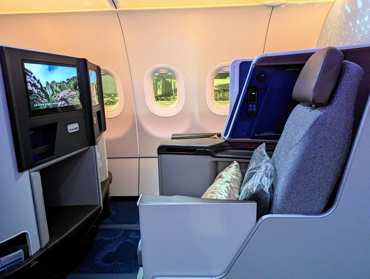 Review: China Airlines A321neo Business Class (TPE-SIN) - The MileLion